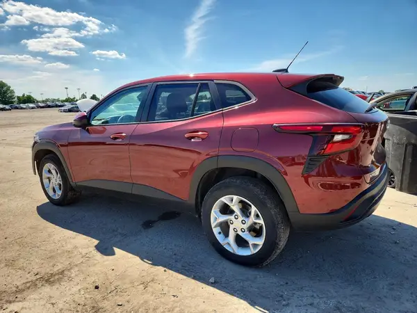 KL77LFE2XRC125387 2024 CHEVROLET TRAX - Image 2
