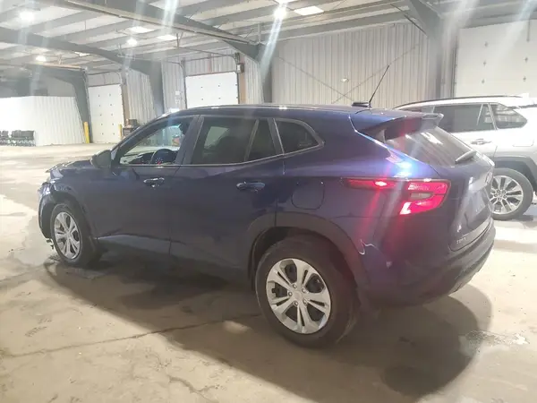 KL77LFE2XRC129357 2024 CHEVROLET TRAX - Image 2