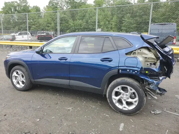 KL77LFE2XRC142691 2024 CHEVROLET TRAX - Image 2