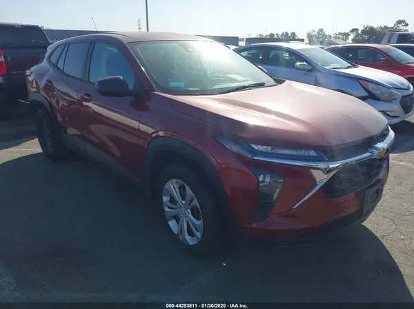 KL77LFE2XRC143131 2024 CHEVROLET TRAX - Image 1