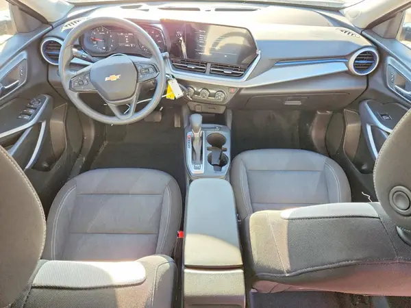 KL77LFE2XRC207748 2024 CHEVROLET TRAX - Image 8