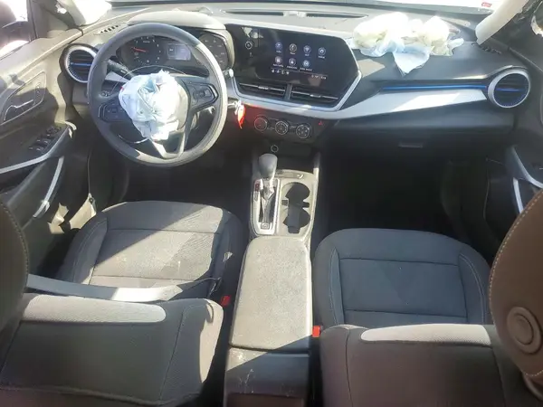 KL77LFE2XRC213811 2024 CHEVROLET TRAX - Image 8