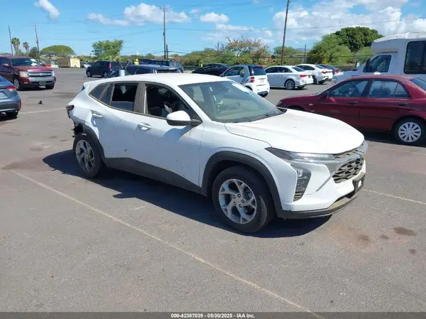 KL77LFE2XRC227112 2024 CHEVROLET TRAX - Image 1
