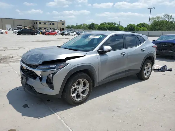 KL77LFEP0SC020228 2025 CHEVROLET TRAX - Image 1