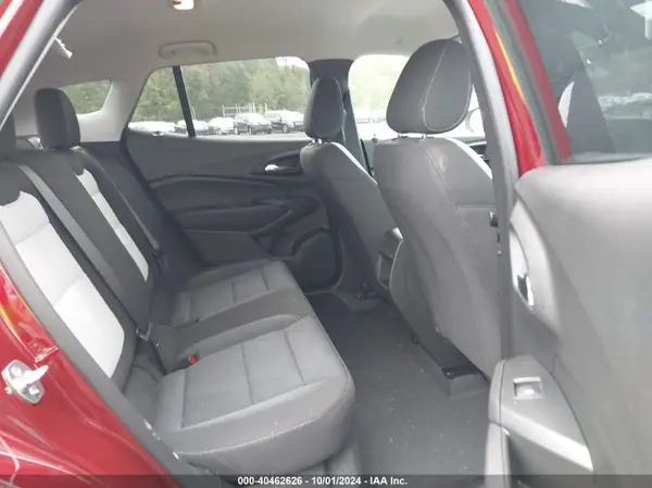 KL77LFEP0SC022903 2025 CHEVROLET TRAX - Image 8