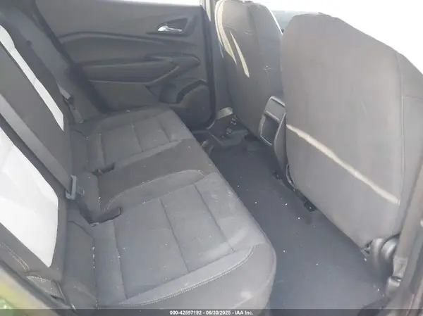 KL77LFEP0SC026160 2025 CHEVROLET TRAX - Image 8