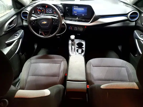 KL77LFEP0SC050913 2025 CHEVROLET TRAX - Image 8