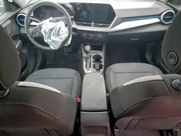 KL77LFEP0SC083541 2025 CHEVROLET TRAX - Image 8