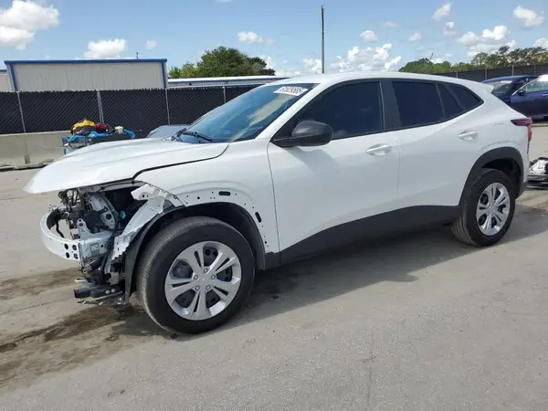 KL77LFEP0SC108521 2025 CHEVROLET TRAX - Image 1