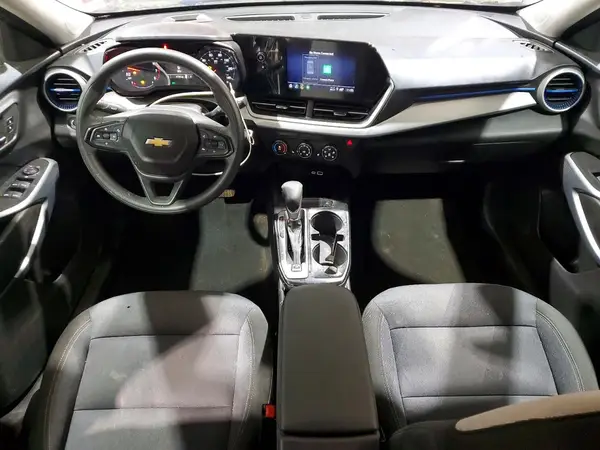 KL77LFEP0SC153538 2025 CHEVROLET TRAX - Image 8