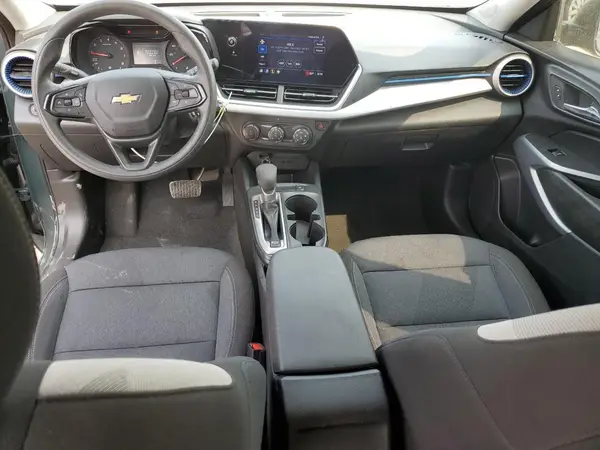 KL77LFEP0SC154138 2025 CHEVROLET TRAX - Image 8