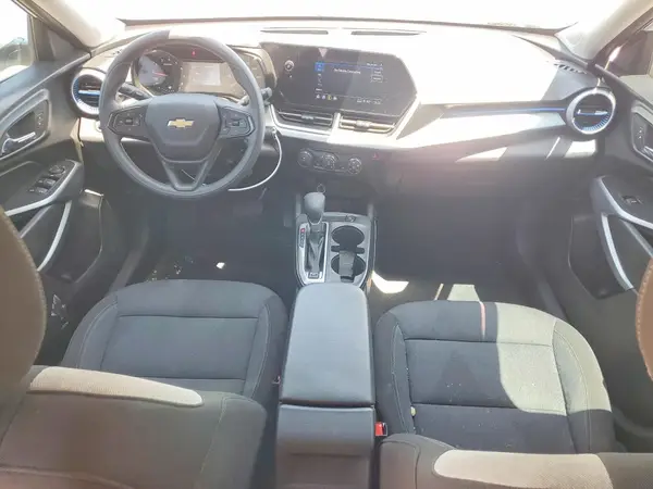 KL77LFEP0SC164099 2025 CHEVROLET TRAX - Image 8