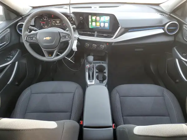 KL77LFEP0SC270861 2025 CHEVROLET TRAX - Image 8