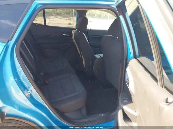 KL77LFEP0SC273887 2025 CHEVROLET TRAX - Image 8