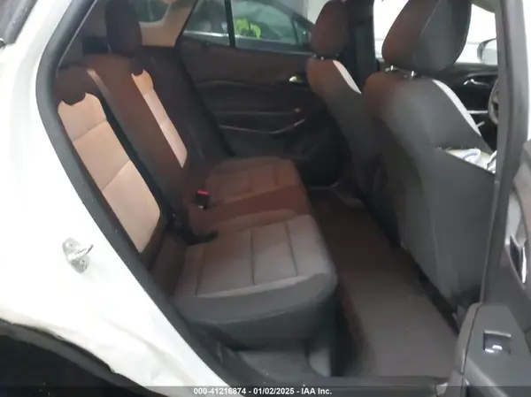 KL77LFEP1SC096749 2025 CHEVROLET TRAX - Image 8