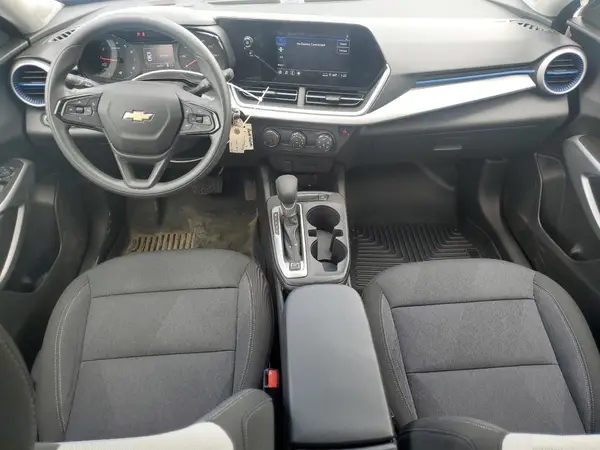 KL77LFEP1SC118085 2025 CHEVROLET TRAX - Image 8