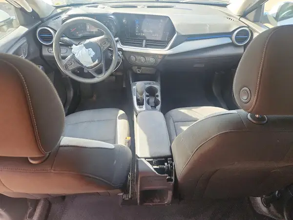 KL77LFEP1SC123707 2025 CHEVROLET TRAX - Image 8