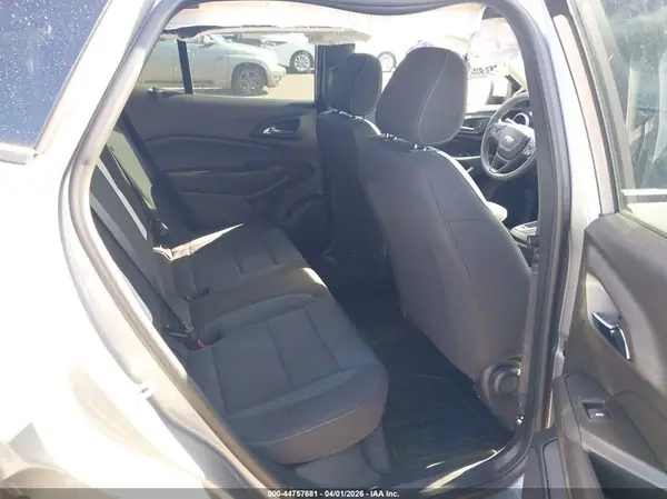 KL77LFEP1SC155119 2025 CHEVROLET TRAX - Image 8