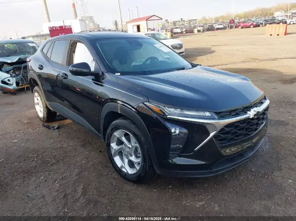 KL77LFEP1SC183504 2025 CHEVROLET TRAX - Image 1