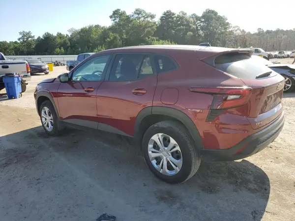 KL77LFEP1SC222365 2025 CHEVROLET TRAX - Image 2