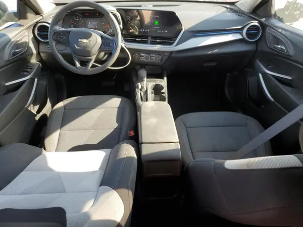 KL77LFEP1SC222365 2025 CHEVROLET TRAX - Image 8