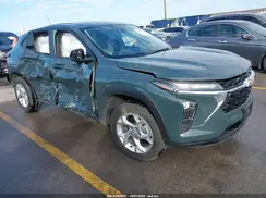 KL77LFEP1SC224360 2025 CHEVROLET TRAX