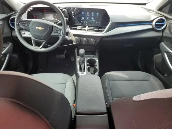 KL77LFEP1SC289919 2025 CHEVROLET TRAX - Image 8