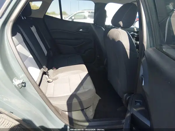 KL77LFEP1SC293386 2025 CHEVROLET TRAX - Image 8