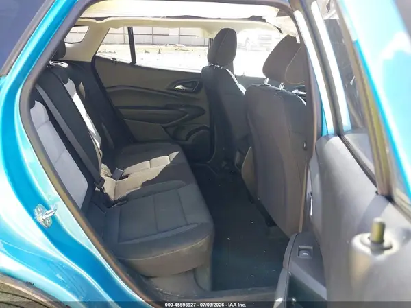 KL77LFEP1TC061503 2026 CHEVROLET TRAX - Image 8