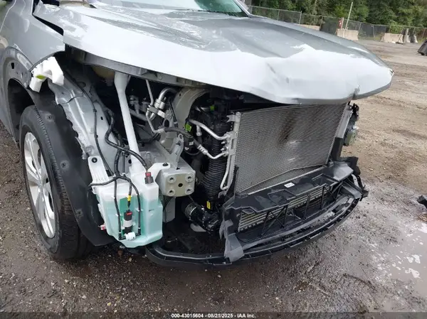 2025 CHEVROLET TRAX auction photo 6