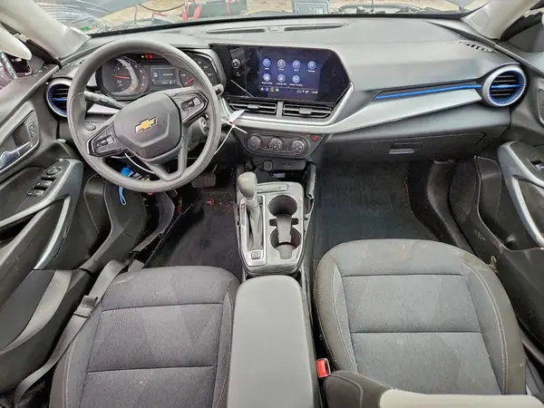KL77LFEP2SC124798 2025 CHEVROLET TRAX - Image 8
