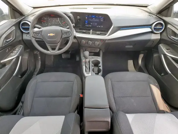 KL77LFEP2SC145845 2025 CHEVROLET TRAX - Image 8