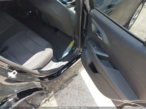 KL77LFEP2SC163973 2025 CHEVROLET TRAX - Image 8