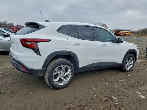2025 CHEVROLET TRAX COPART lot 94116135 auction photo 3