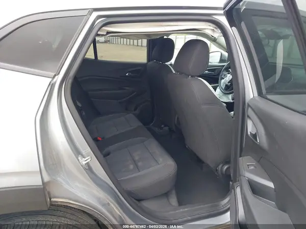 KL77LFEP3SC004363 2025 CHEVROLET TRAX - Image 8