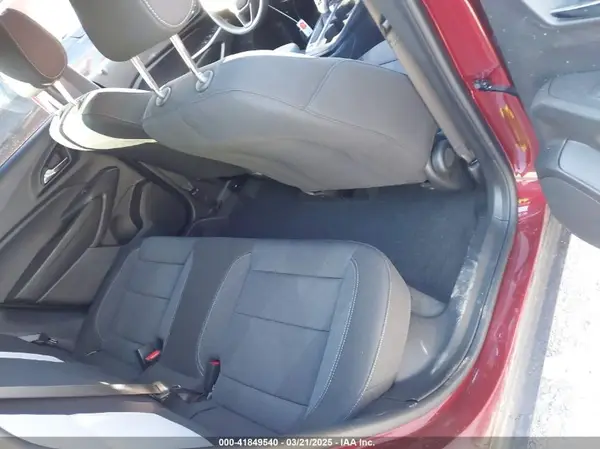 KL77LFEP3SC008512 2025 CHEVROLET TRAX - Image 8