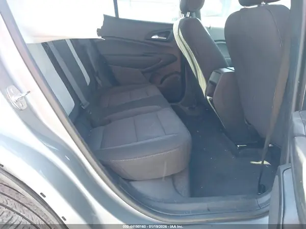 KL77LFEP3SC055006 2025 CHEVROLET TRAX - Image 8