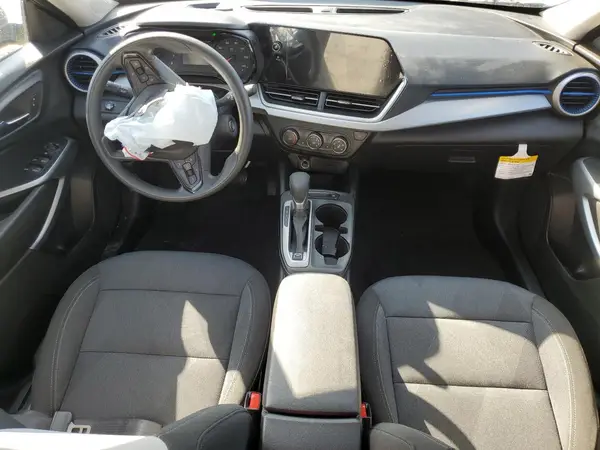 KL77LFEP3SC066734 2025 CHEVROLET TRAX - Image 8