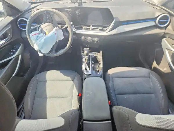 KL77LFEP3SC118976 2025 CHEVROLET TRAX - Image 8