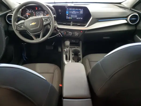 KL77LFEP3SC205440 2025 CHEVROLET TRAX - Image 8