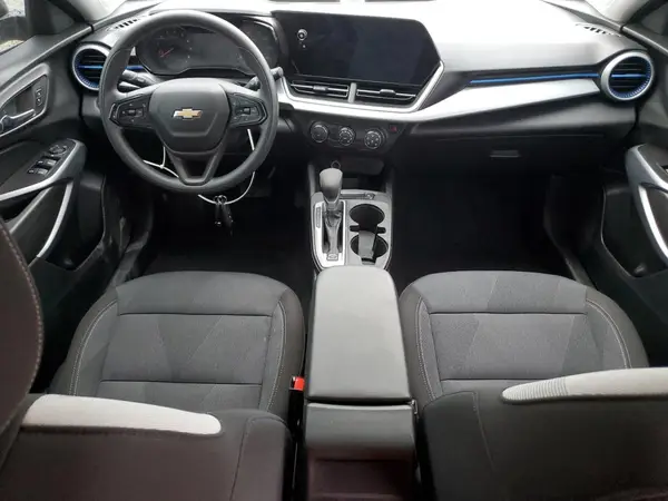 KL77LFEP4SC041339 2025 CHEVROLET TRAX - Image 8