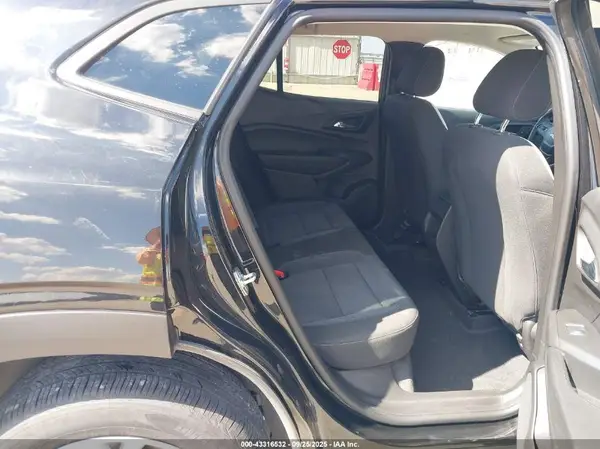 KL77LFEP4SC052485 2025 CHEVROLET TRAX - Image 8