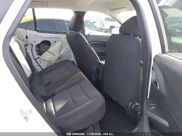 KL77LFEP4SC087415 2025 CHEVROLET TRAX - Image 8