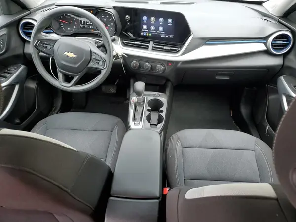 KL77LFEP4SC133146 2025 CHEVROLET TRAX - Image 8