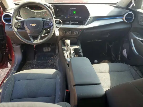 KL77LFEP5SC010925 2025 CHEVROLET TRAX - Image 8