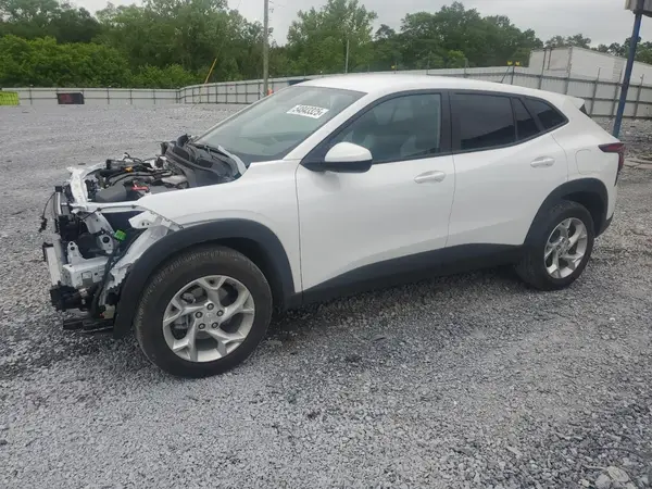 KL77LFEP5SC100463 2025 CHEVROLET TRAX - Image 1