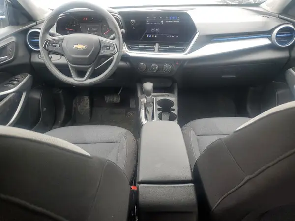 KL77LFEP5SC100463 2025 CHEVROLET TRAX - Image 8