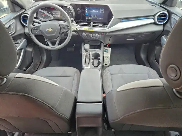 KL77LFEP5SC169184 2025 CHEVROLET TRAX - Image 8