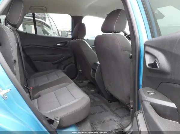 KL77LFEP5SC178418 2025 CHEVROLET TRAX - Image 8