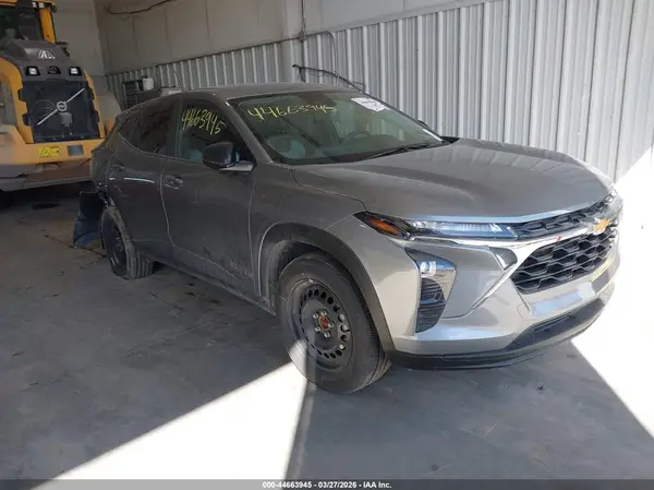 KL77LFEP5SC206881 2025 CHEVROLET TRAX - Image 1